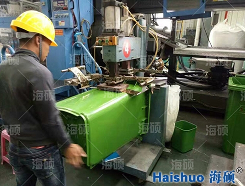 240L�h(hu��n)�l(w��i)��������Ͱ